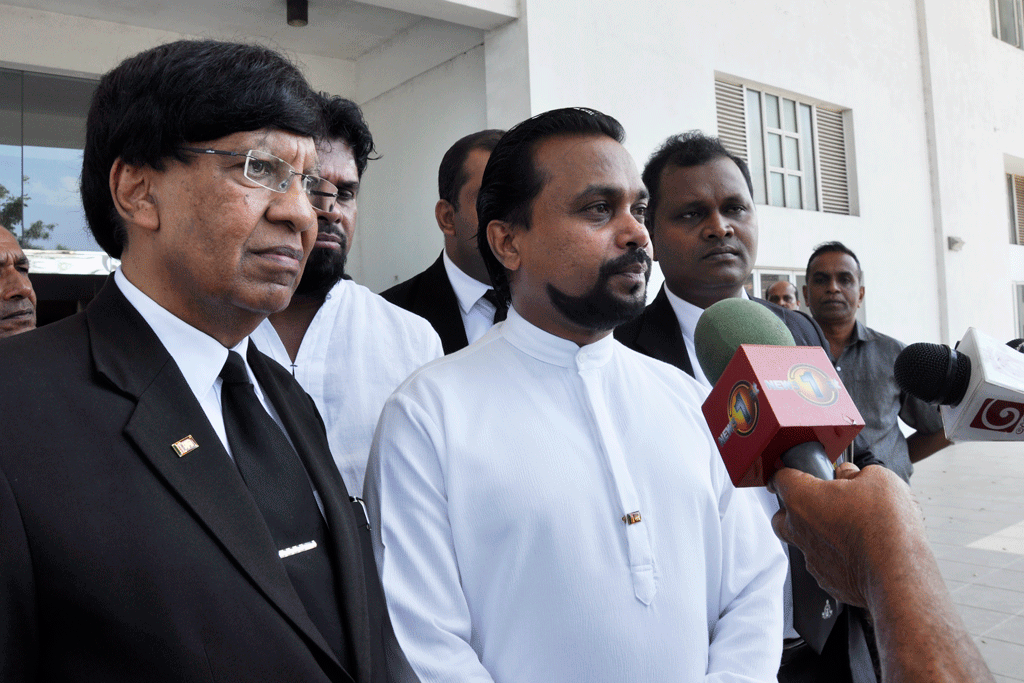 අභියාචනාධිකරණයේ මුල්පුටුවට අගමැතිගේ පවුලේ හිතවතියක් ?-විමල් වීරවංස අභියාචනාධිකරණයේ මුල්පුටුවට අගමැතිගේ පවුලේ හිතවතියක් ?-විමල් වීරවංස