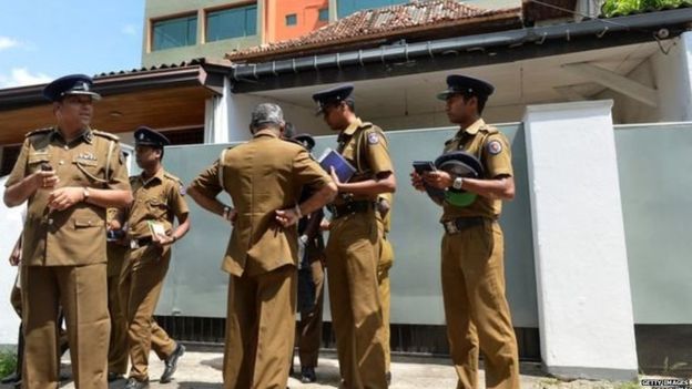 බොරැල්ල-ඩිෆෙන්ඩර් අනතුර: ෆේස්බුක්හි 178ක් පොලිසියට කැඳවීම “ප්රකාශනයේ නිදහසට බාධාවක්” බොරැල්ල-ඩිෆෙන්ඩර් අනතුර: ෆේස්බුක්හි 178ක් පොලිසියට කැඳවීම “ප්රකාශනයේ නිදහසට බාධාවක්”