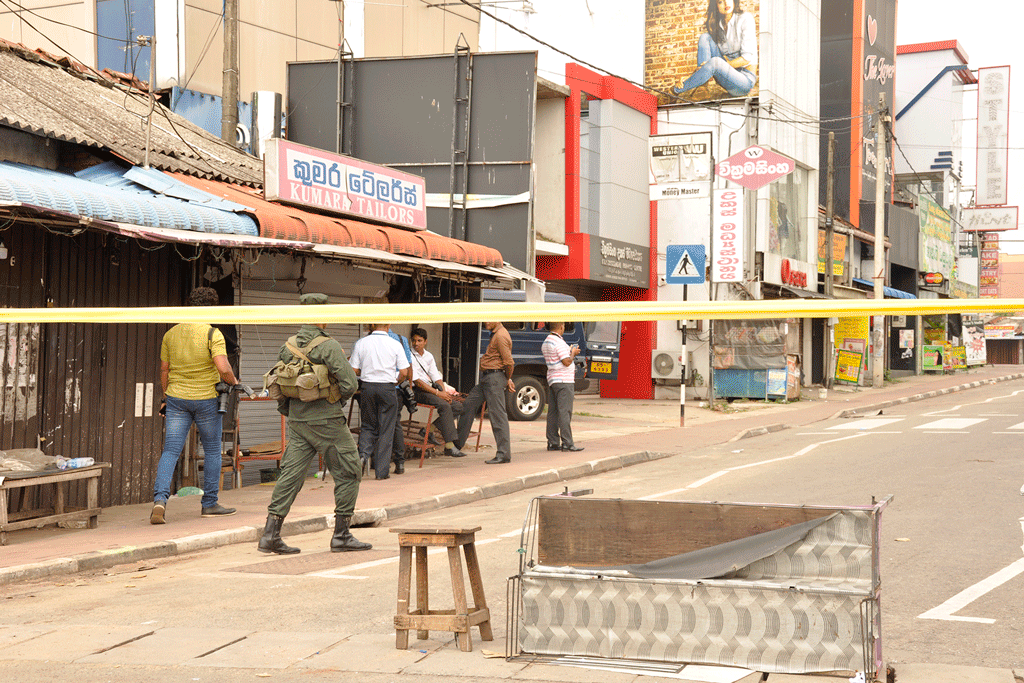 මිනුවන්ගොඩ සැකකරුවන් රක්ෂිත බන්ධනාගාරයට මිනුවන්ගොඩ සැකකරුවන් රක්ෂිත බන්ධනාගාරයට