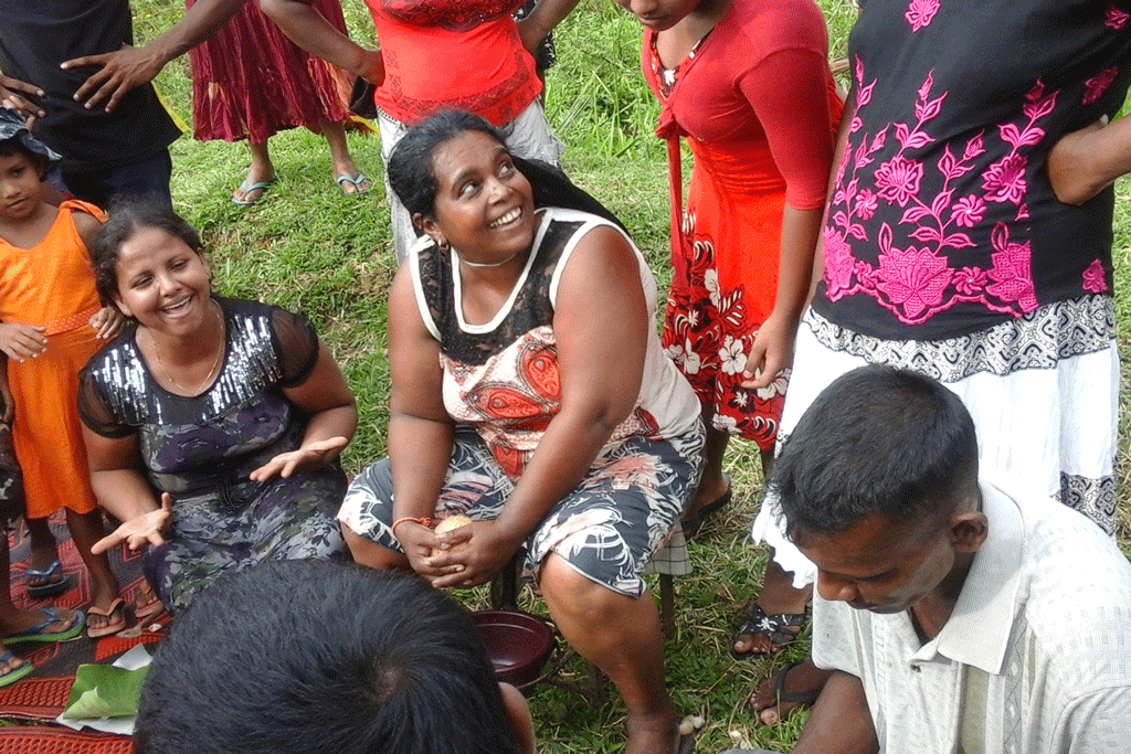 දිවුලපිටිය බෝලගල පරිසරය විනාශ කරන මහාපරිමාණ මැටිවලට – ජනාධිපති සම්මානයක් ? දිවුලපිටිය බෝලගල පරිසරය විනාශ කරන මහාපරිමාණ මැටිවලට – ජනාධිපති සම්මානයක් ?