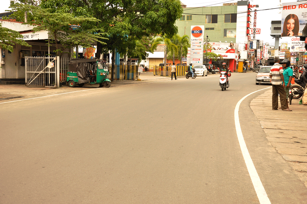 අත්යවශ්ය මාර්ග සඥා නැති – මීගමුව මහා නගරය අත්යවශ්ය මාර්ග සඥා නැති – මීගමුව මහා නගරය