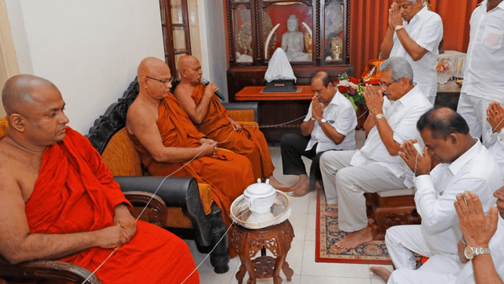 ජනපතිගේ වැඩපිළිවෙළ පිළිබඳ මහා සංඝරත්නය ප්රමුඛ ජනතාව දැඩි විශ්වාසයක් තබා ඇති බව පූජ්ය කොටපිටියේ රාහුල අනුනායක හිමියෝ පවසති ජනපතිගේ වැඩපිළිවෙළ පිළිබඳ මහා සංඝරත්නය ප්රමුඛ ජනතාව දැඩි විශ්වාසයක් තබා ඇති බව පූජ්ය කොටපිටියේ රාහුල අනුනායක හිමියෝ පවසති