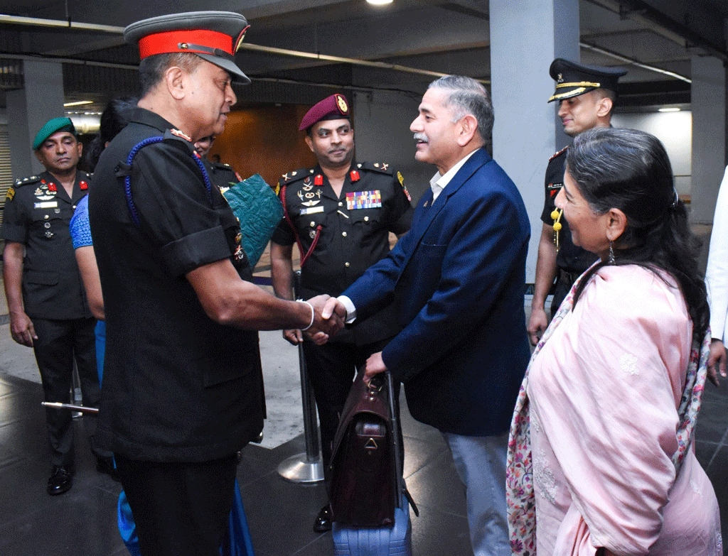 නිල සංචාරයක් සඳහා ඉන්දියානු යුද්ධ හමුදාධිපති පැමිණෙයි නිල සංචාරයක් සඳහා ඉන්දියානු යුද්ධ හමුදාධිපති පැමිණෙයි